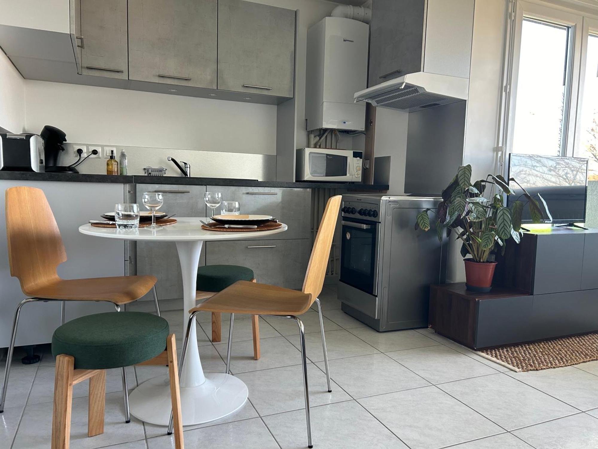 Jolie Vue Au Calme Apartment Évian-les-Bains Екстериор снимка